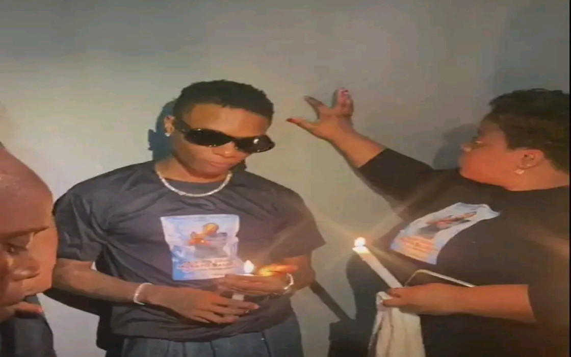 Wizkid Holds Candlelight Procession For Late Mum