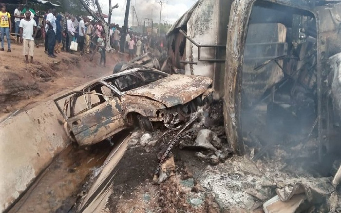 JUST IN: Fuel tanker falls at Lagos community
