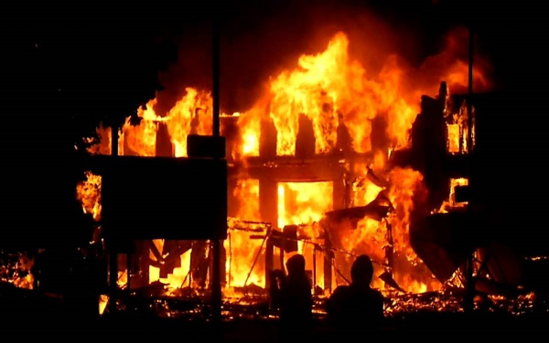 Fire guts structures at Lagos market