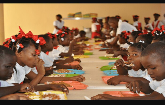 2025 Budget: FG Budget N100bn for School Feeding